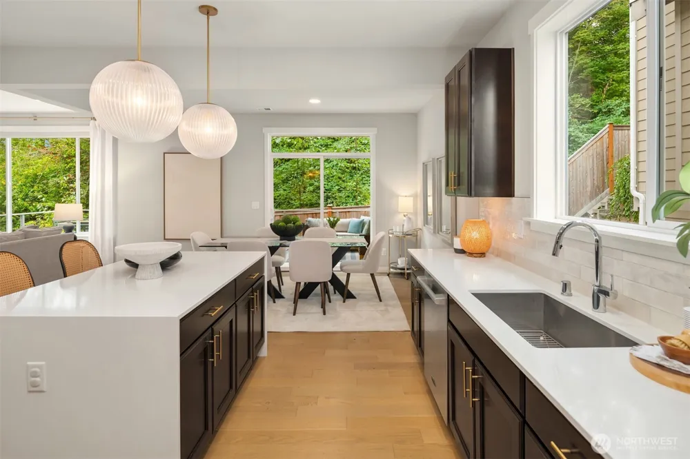 2119 NW Lynx Loop Issaquah, WA 98027