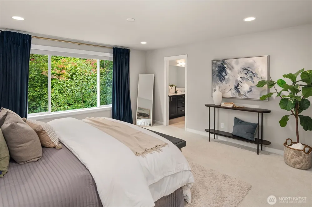 2119 NW Lynx Loop Issaquah, WA 98027