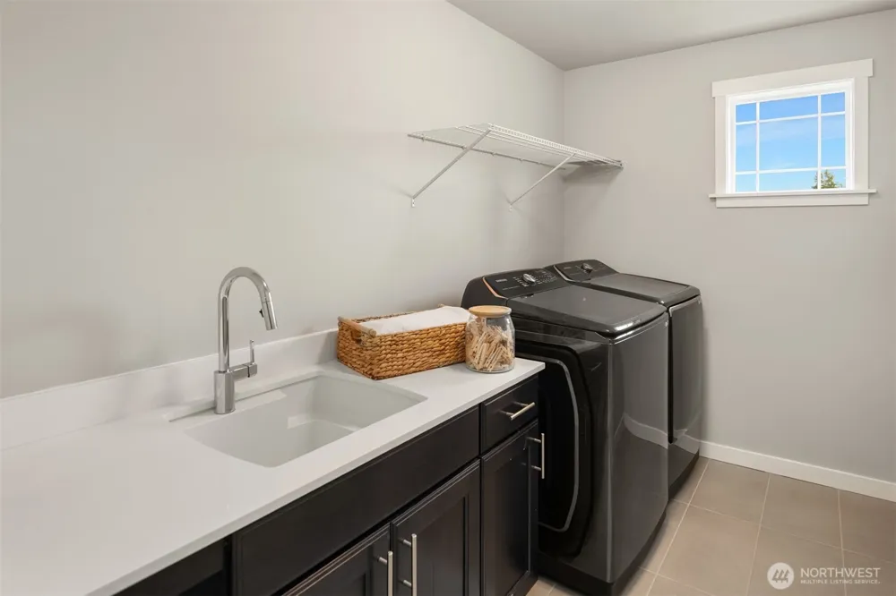 2119 NW Lynx Loop Issaquah, WA 98027