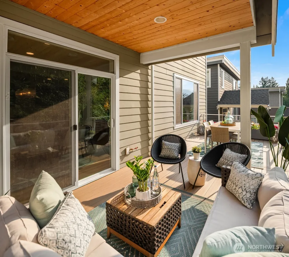2119 NW Lynx Loop Issaquah, WA 98027