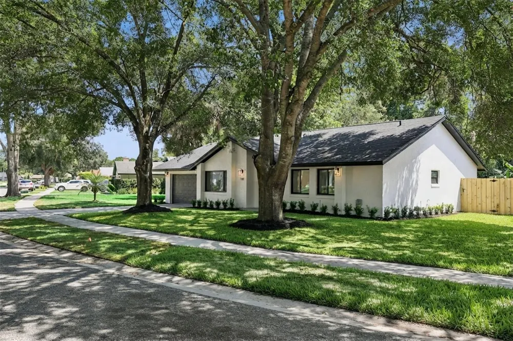 141 MILL RUN DRIVE Lake Mary, FL 32746