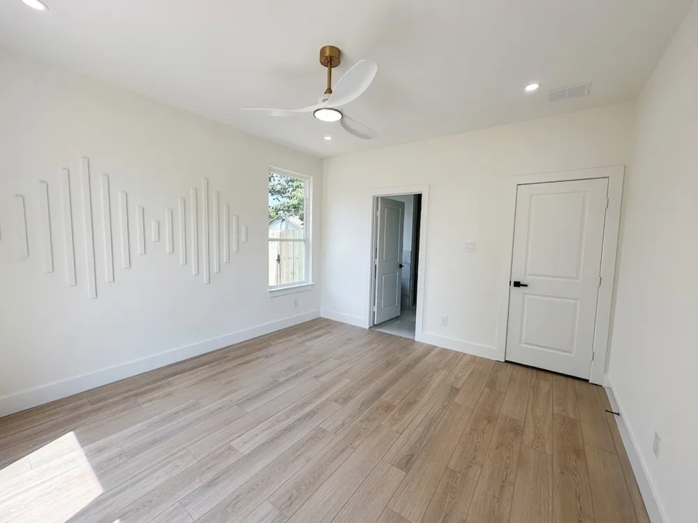 338 TEXANA STREET Van Alstyne, TX 75495