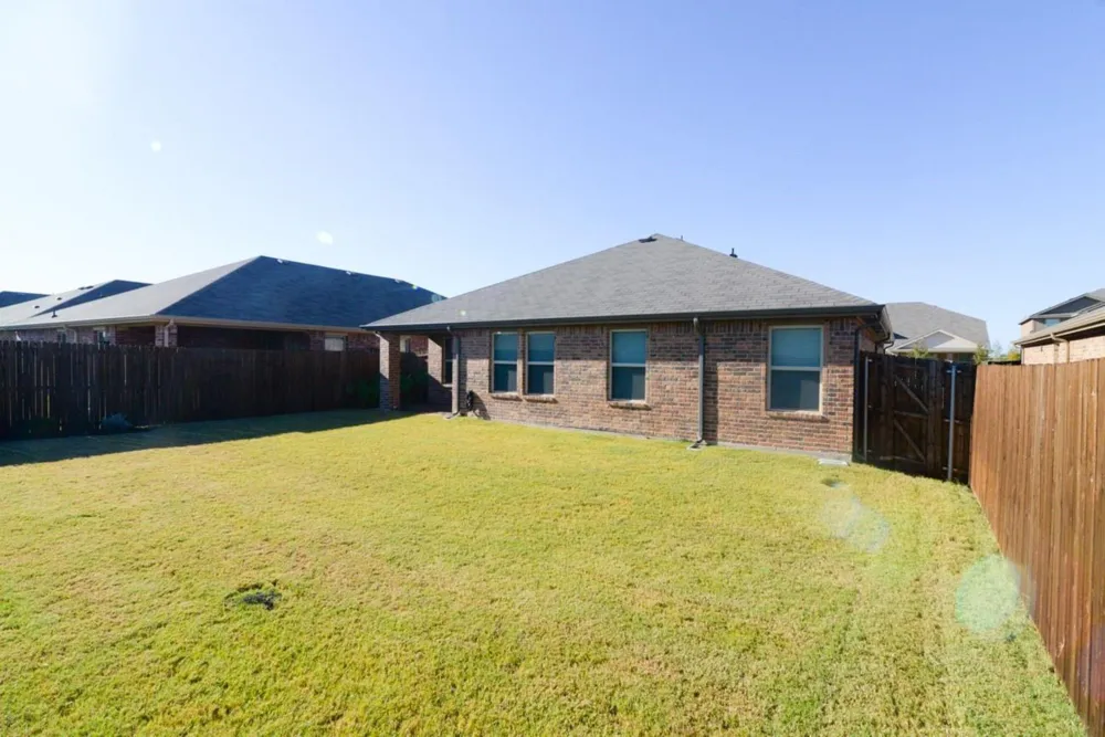 1112 Decker Drive Fate, TX 75189