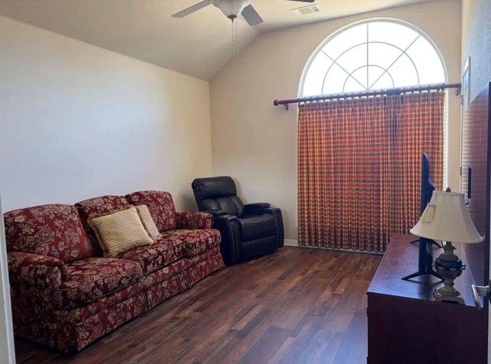 18605 Venture Drive Point Venture, TX 78645