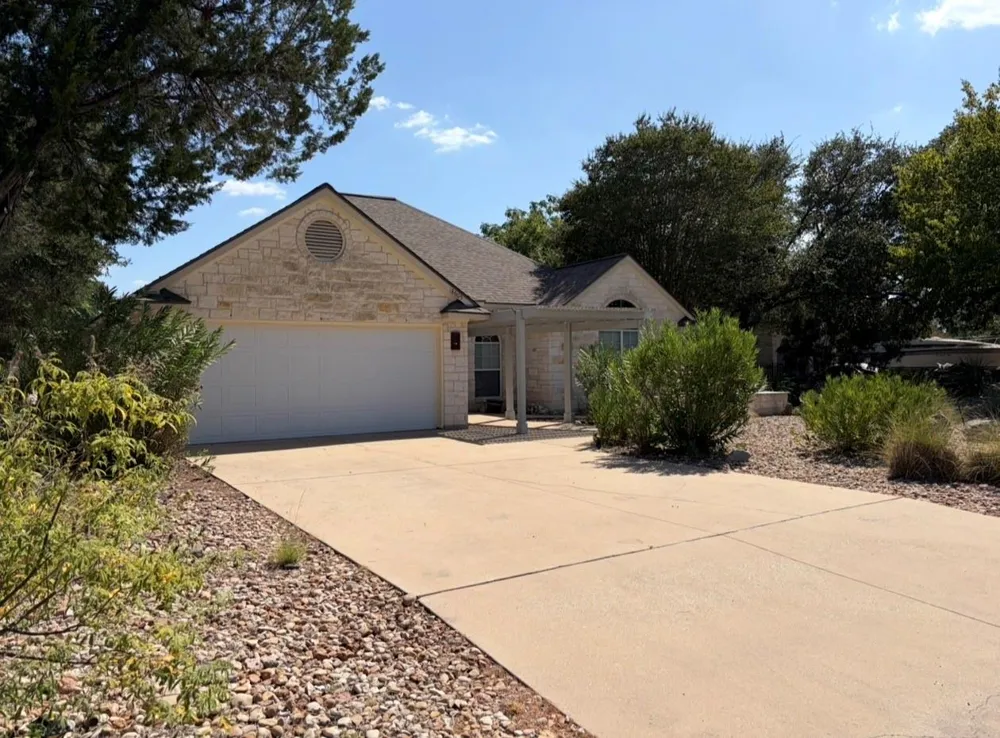 18605 Venture Drive Point Venture, TX 78645