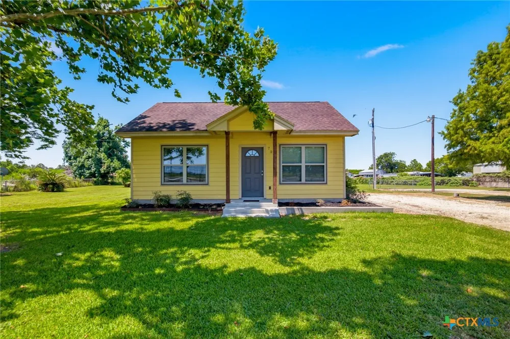 7214 State Highway 185 Victoria, TX 77905