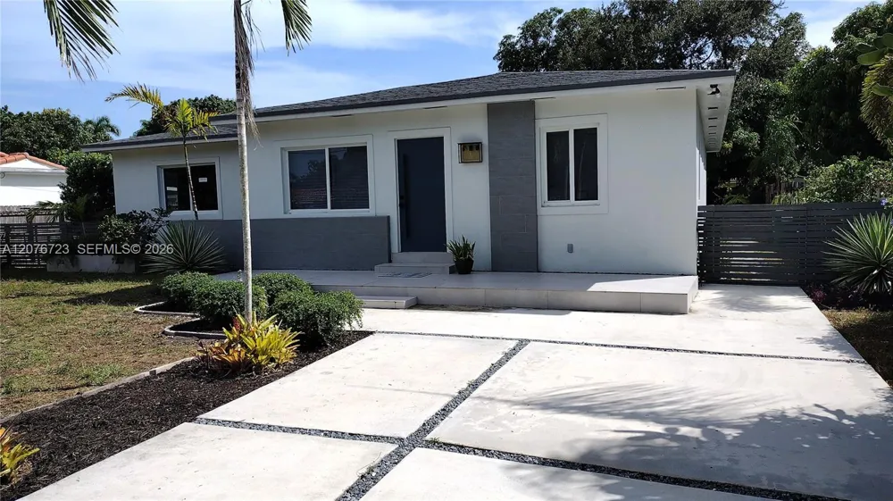 300 S Biscayne River Dr Miami, FL 33169