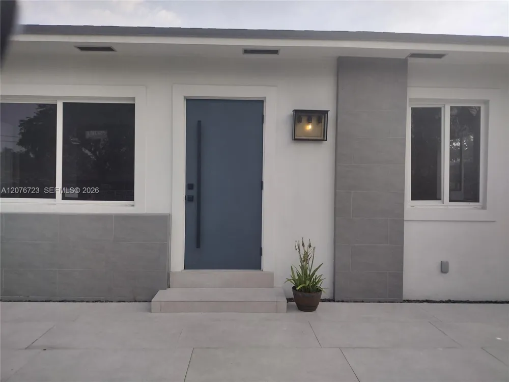 300 S Biscayne River Dr Miami, FL 33169