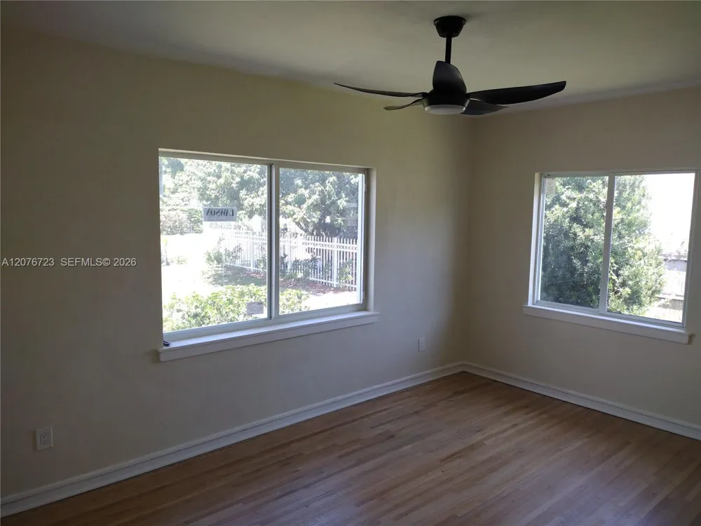 300 S Biscayne River Dr Miami, FL 33169