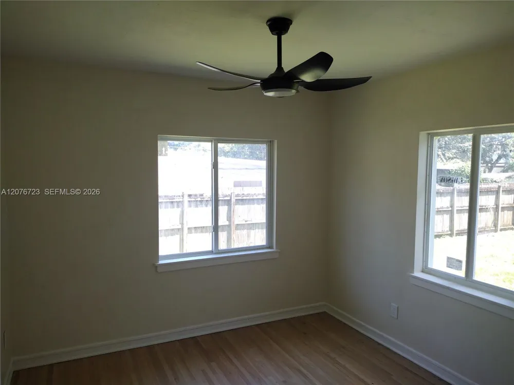 300 S Biscayne River Dr Miami, FL 33169