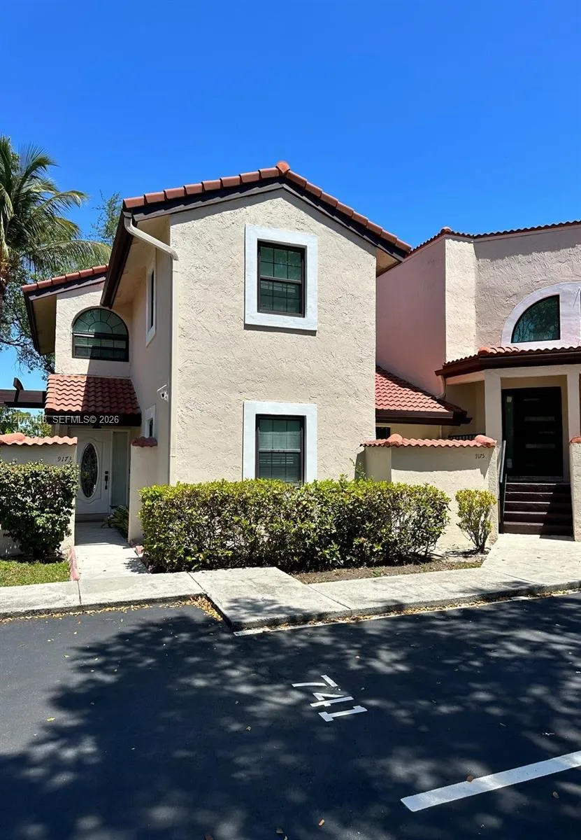 9177 W Sunrise Blvd Plantation, FL 33322