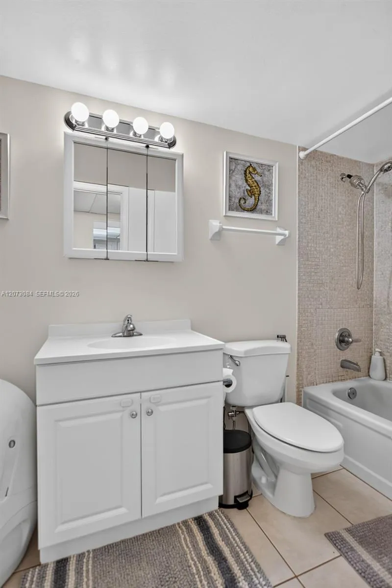 Address Not Shown Oakland Park, FL 33309