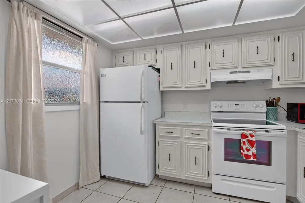 Address Not Shown Oakland Park, FL 33309
