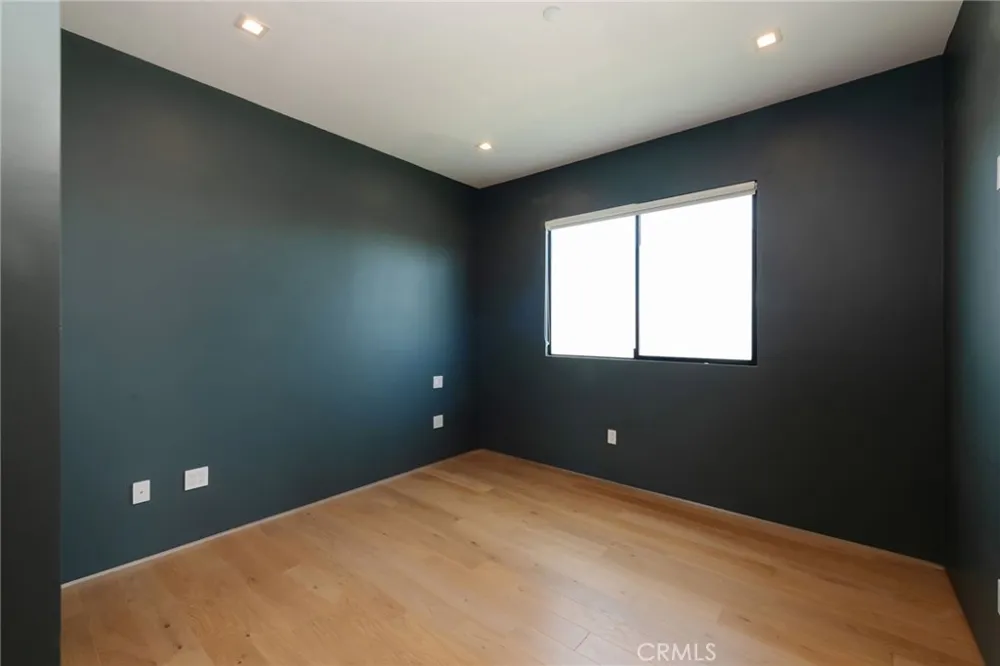1643 S Carmelina Los Angeles, CA 90025
