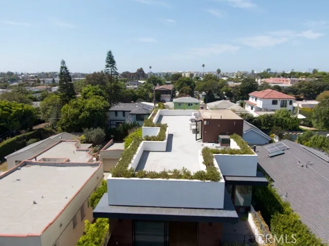 1643 S Carmelina Los Angeles, CA 90025