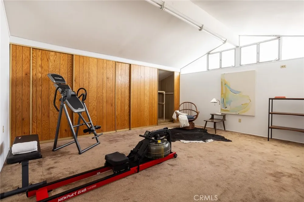 2020 Liliano Sierra Madre, CA 91024