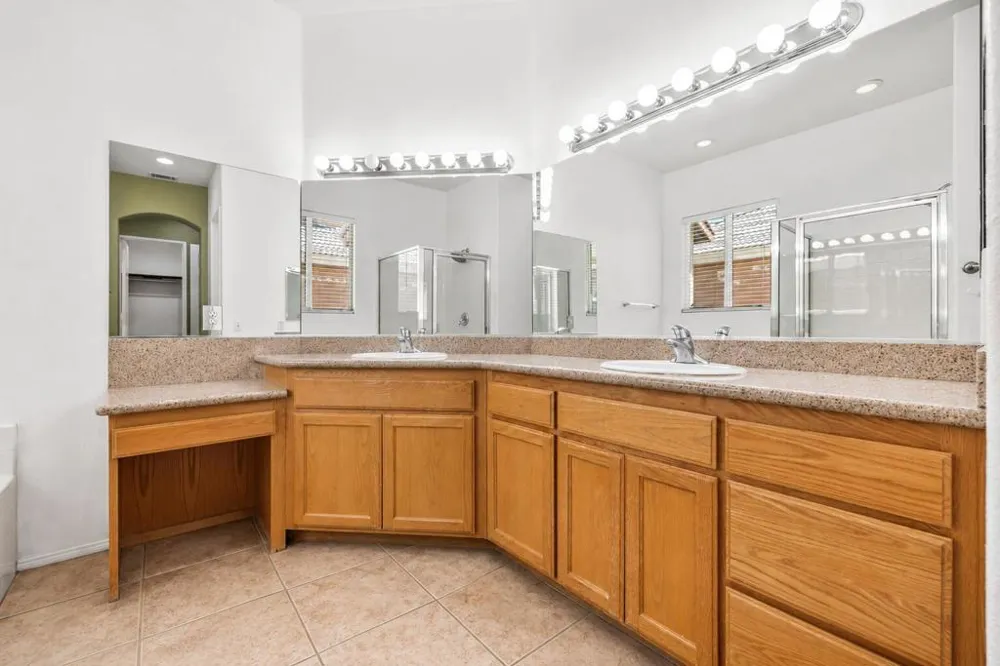 49599 Wayne Street Indio, CA 92201