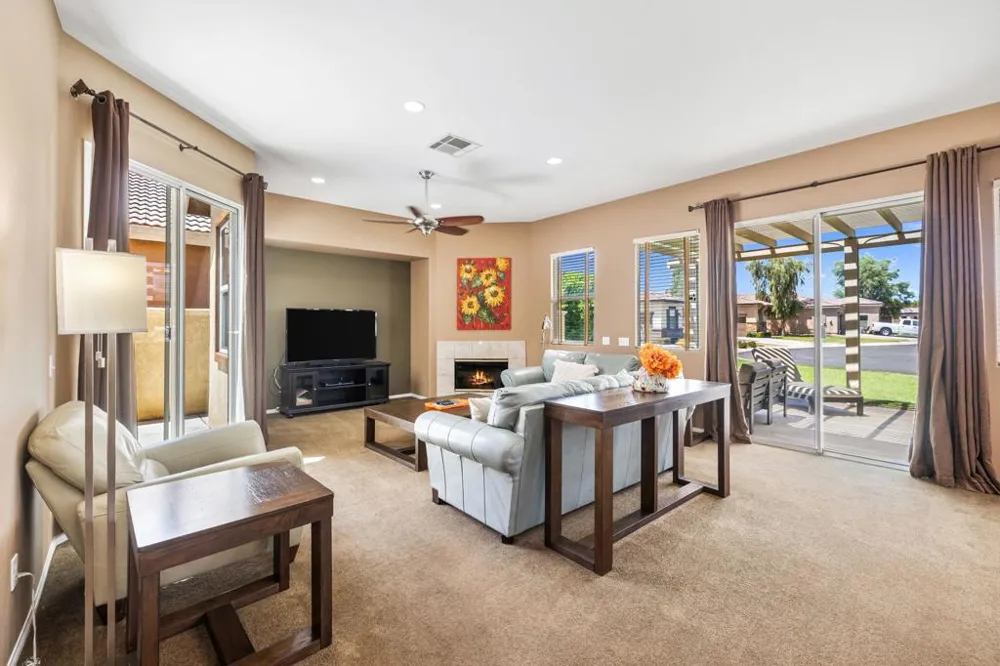 49599 Wayne Street Indio, CA 92201