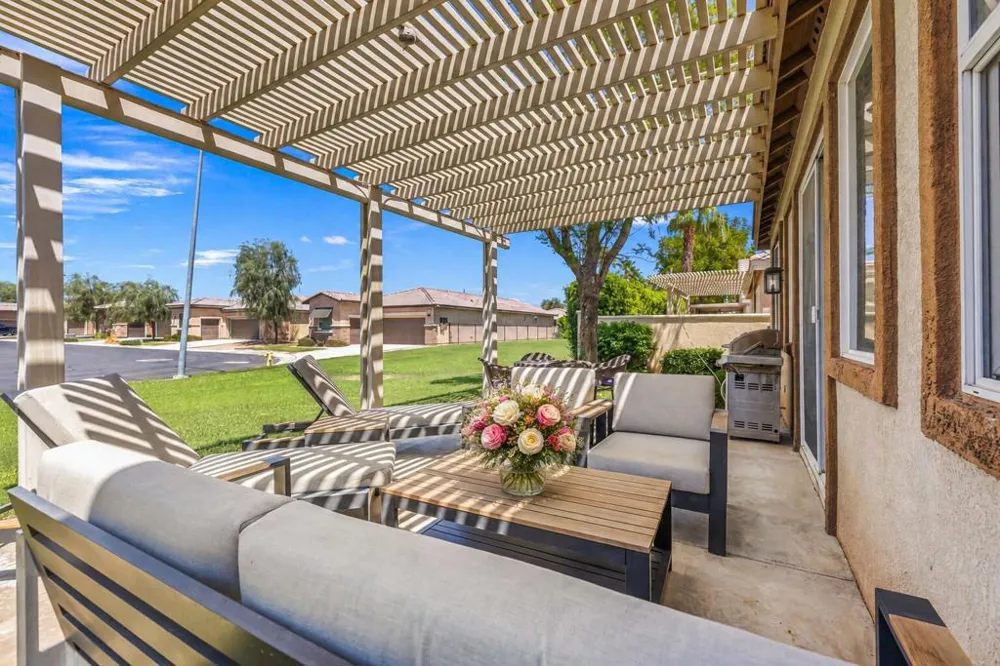 49599 Wayne Street Indio, CA 92201