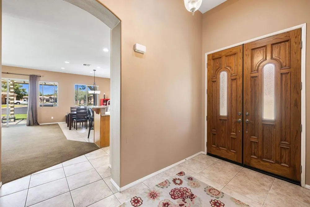 49599 Wayne Street Indio, CA 92201