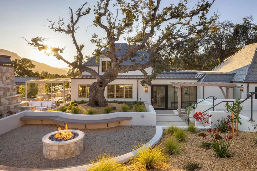 10 Encina Drive Carmel Valley, CA 93924