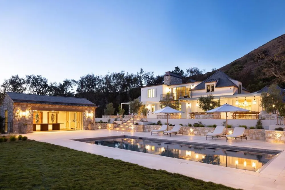 10 Encina Drive Carmel Valley, CA 93924