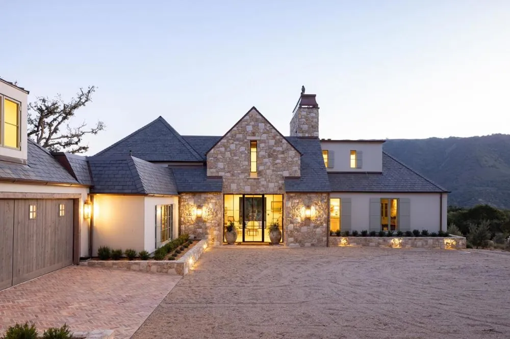 10 Encina Drive Carmel Valley, CA 93924
