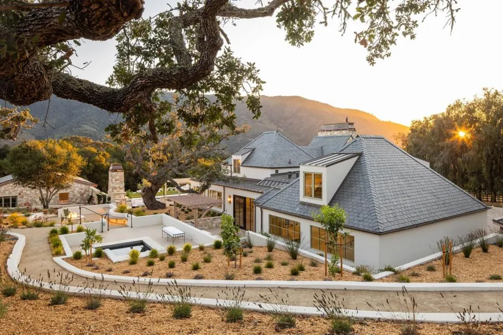 10 Encina Drive Carmel Valley, CA 93924