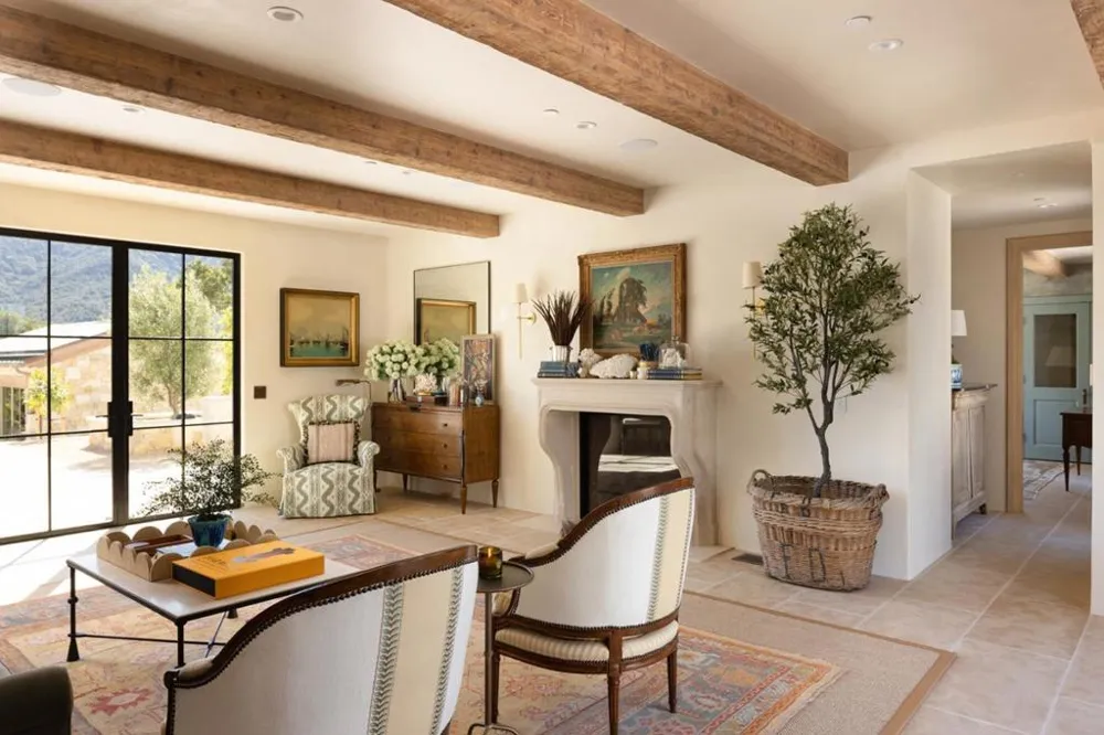 10 Encina Drive Carmel Valley, CA 93924