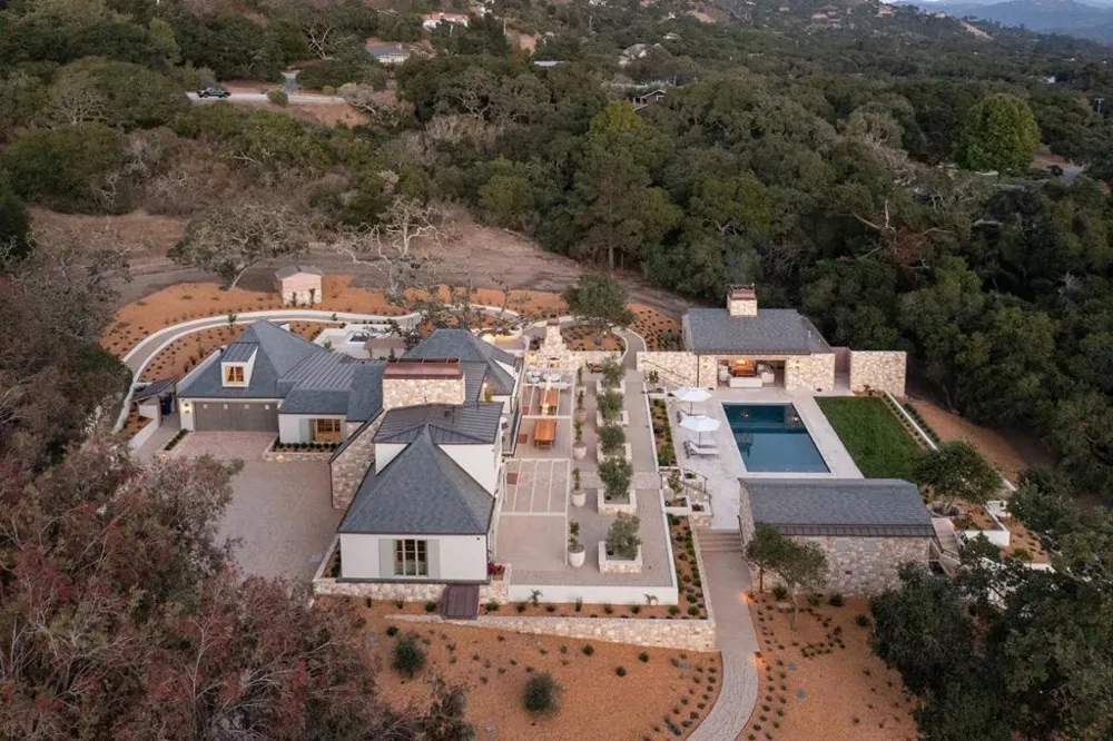 10 Encina Drive Carmel Valley, CA 93924