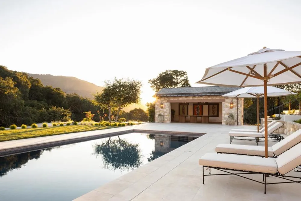 10 Encina Drive Carmel Valley, CA 93924
