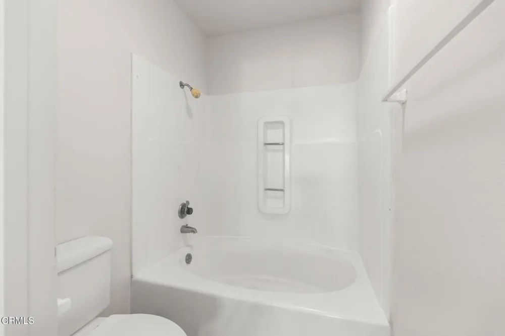 2225 Calle Bellota Camarillo, CA 93010