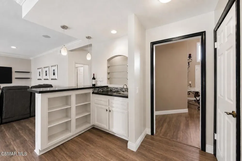 3732 Via Del Prado Calabasas, CA 91302