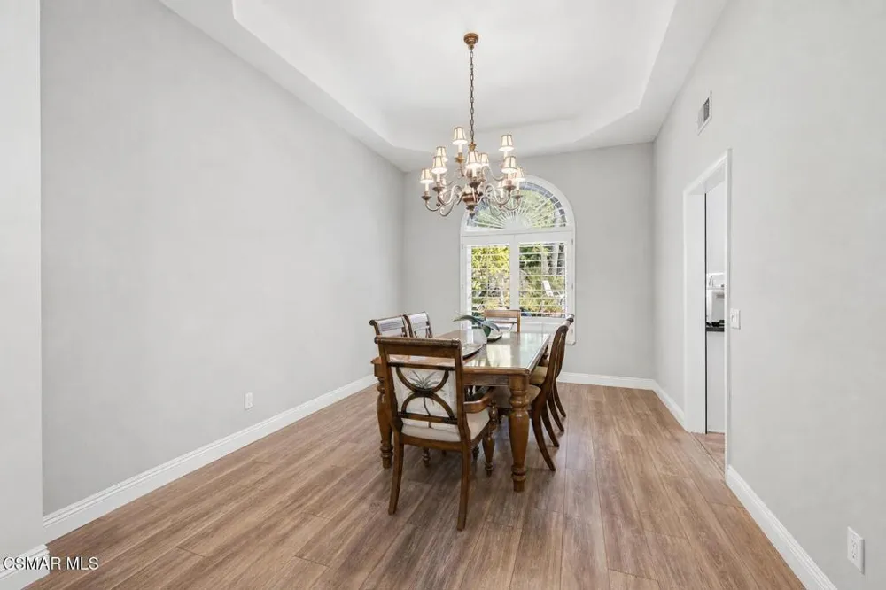 3732 Via Del Prado Calabasas, CA 91302