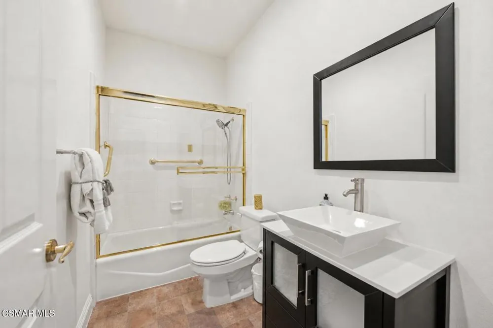 3732 Via Del Prado Calabasas, CA 91302