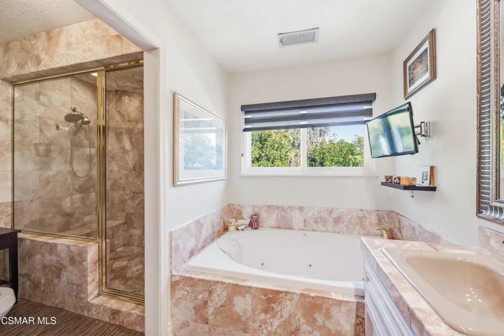 3732 Via Del Prado Calabasas, CA 91302