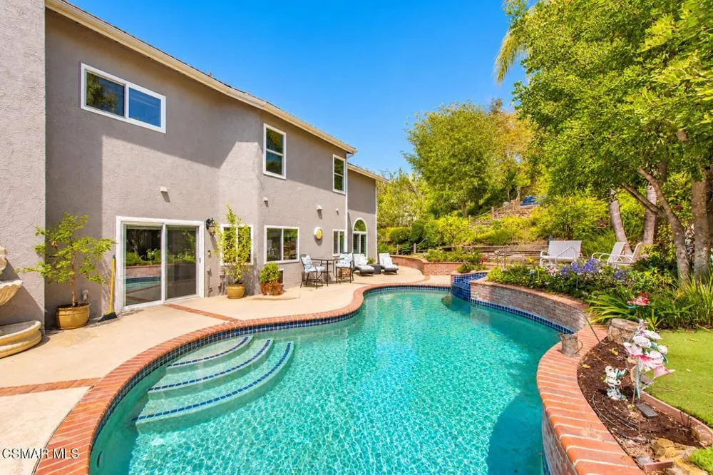 3732 Via Del Prado Calabasas, CA 91302