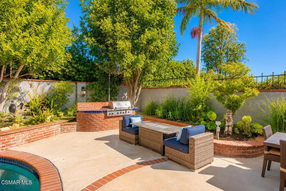 3732 Via Del Prado Calabasas, CA 91302