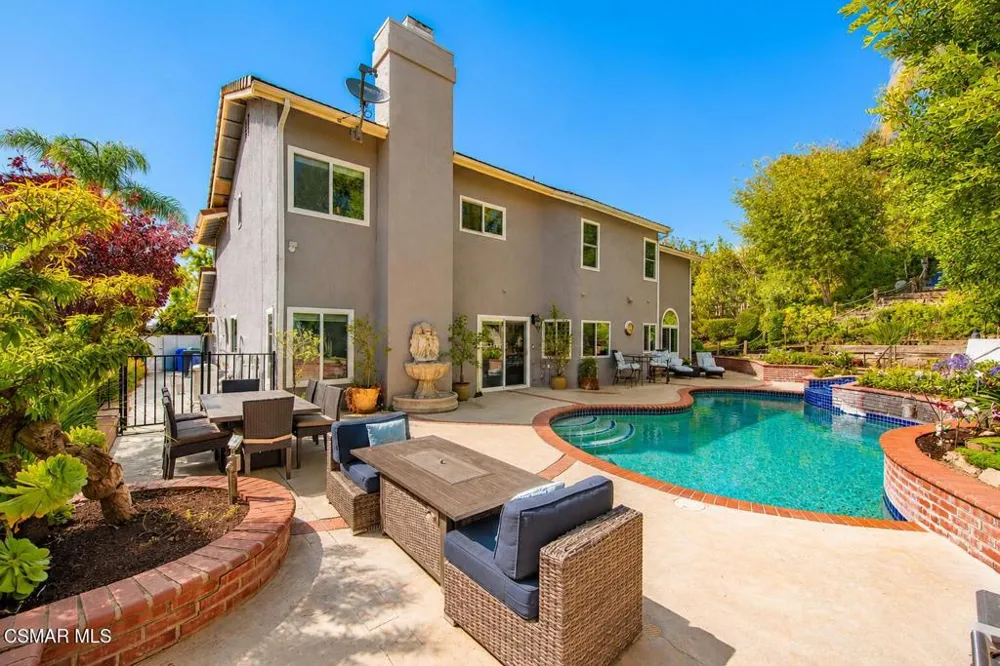 3732 Via Del Prado Calabasas, CA 91302