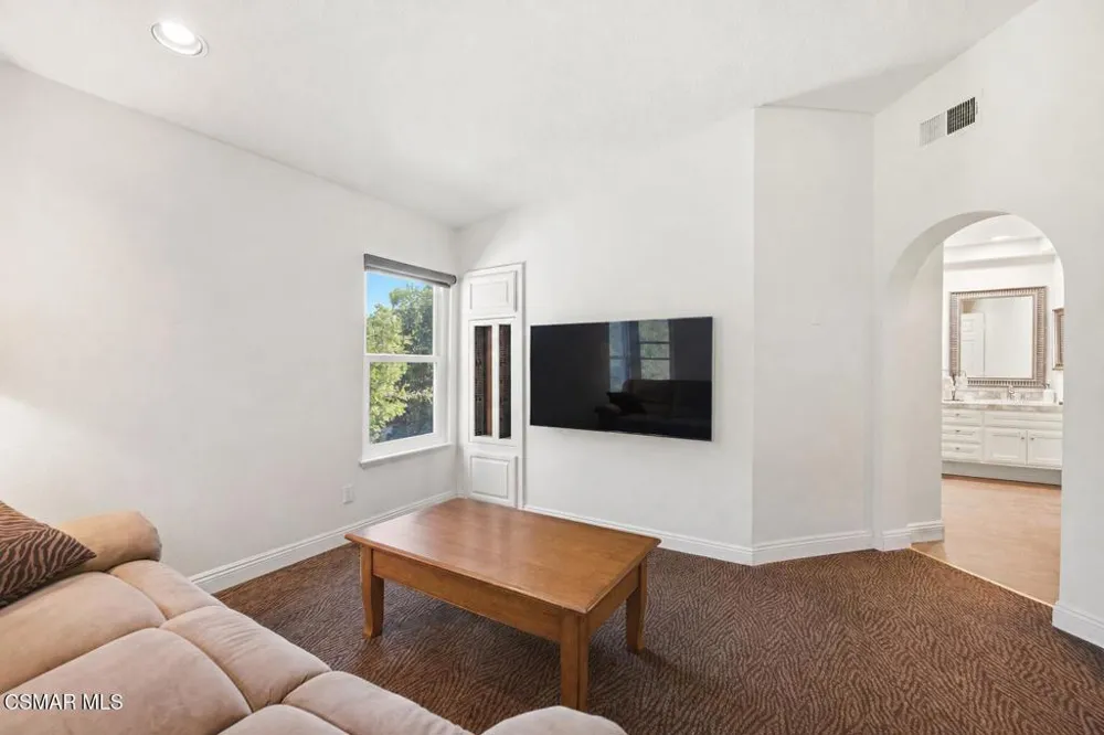 3732 Via Del Prado Calabasas, CA 91302