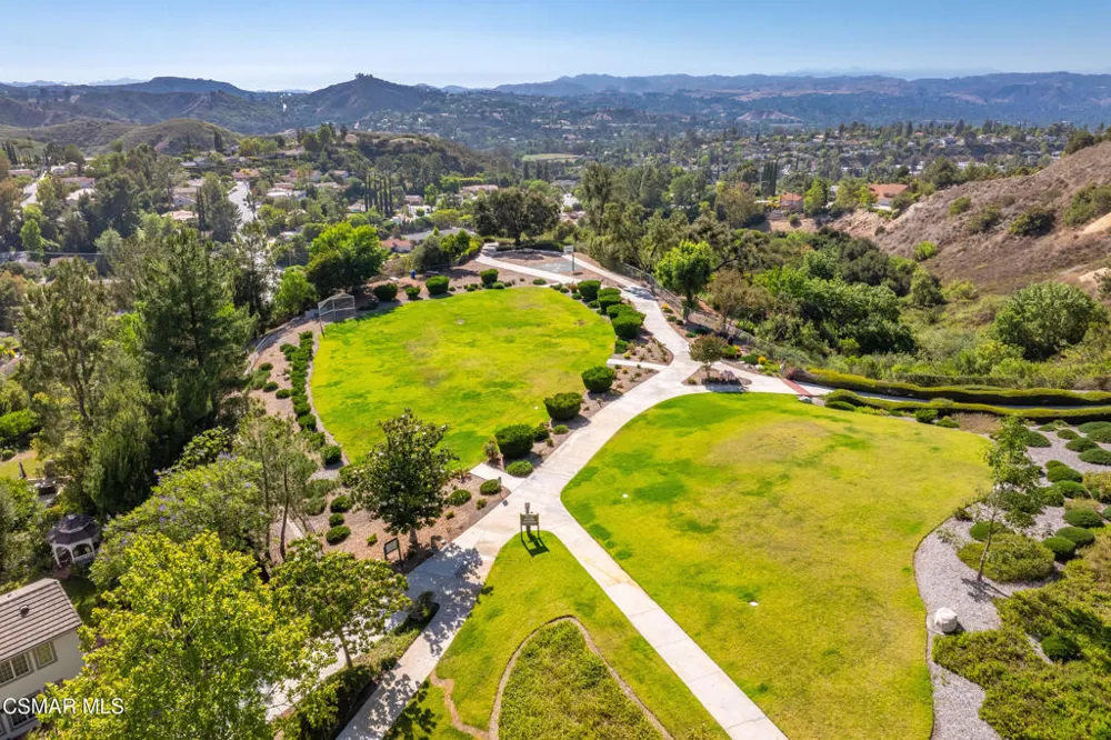 3732 Via Del Prado Calabasas, CA 91302