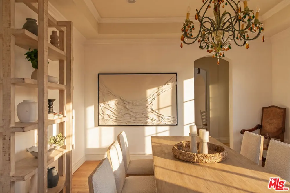 29089 Grayfox Street Malibu, CA 90265