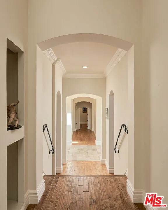 29089 Grayfox Street Malibu, CA 90265