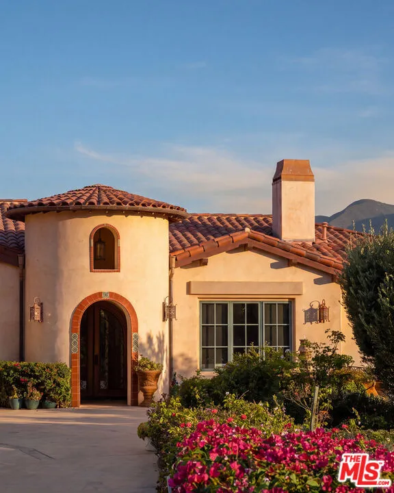 29089 Grayfox Street Malibu, CA 90265