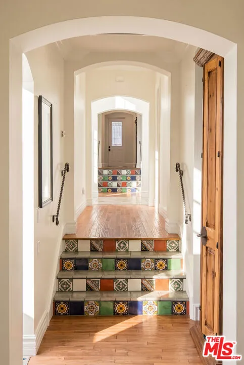 29089 Grayfox Street Malibu, CA 90265