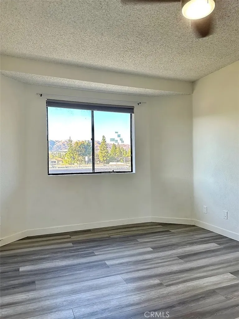 10220 De Soto Avenue #6 Chatsworth, CA 91311