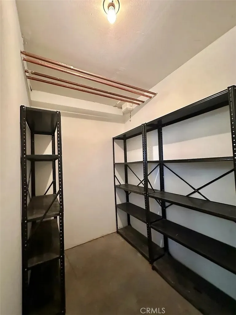 10220 De Soto Avenue #6 Chatsworth, CA 91311
