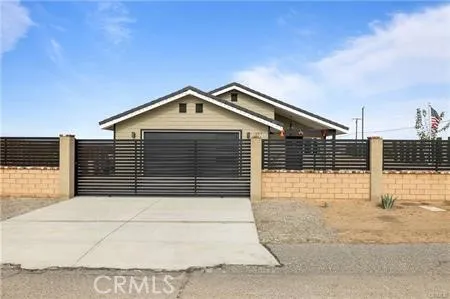 13857 E Avenue G2 Lancaster, CA 93535