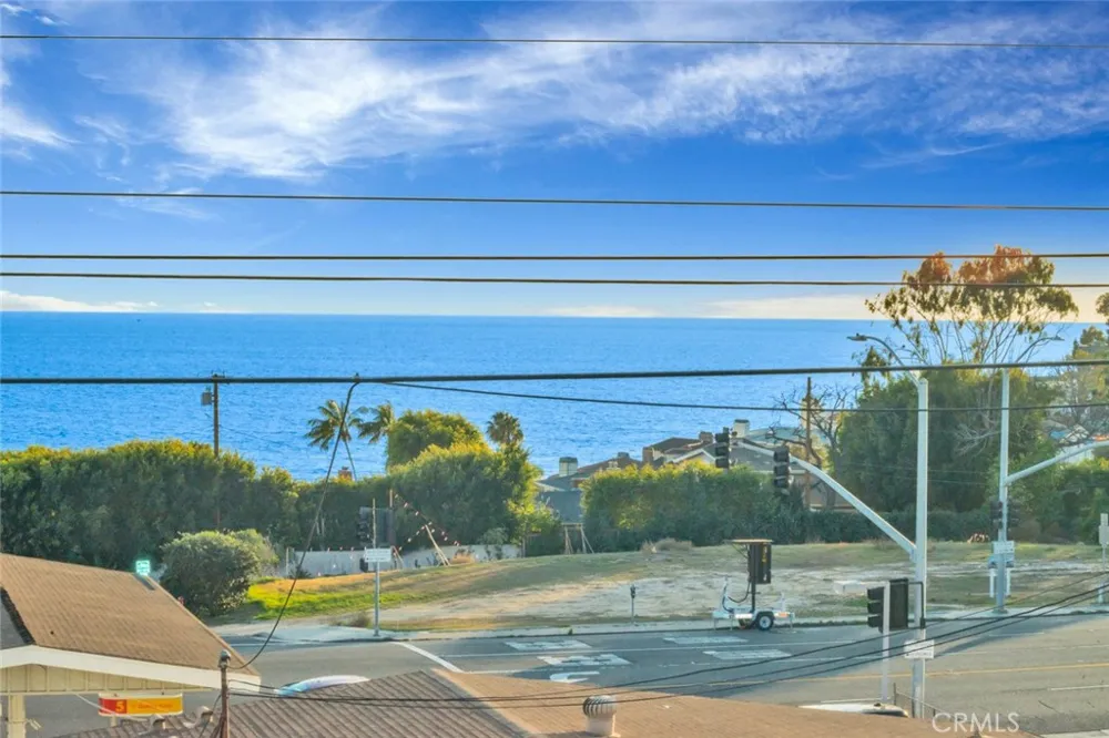 238 Cajon Laguna Beach, CA 92651