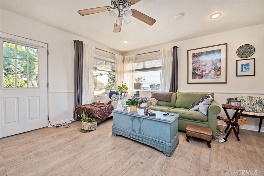 238 Cajon Laguna Beach, CA 92651